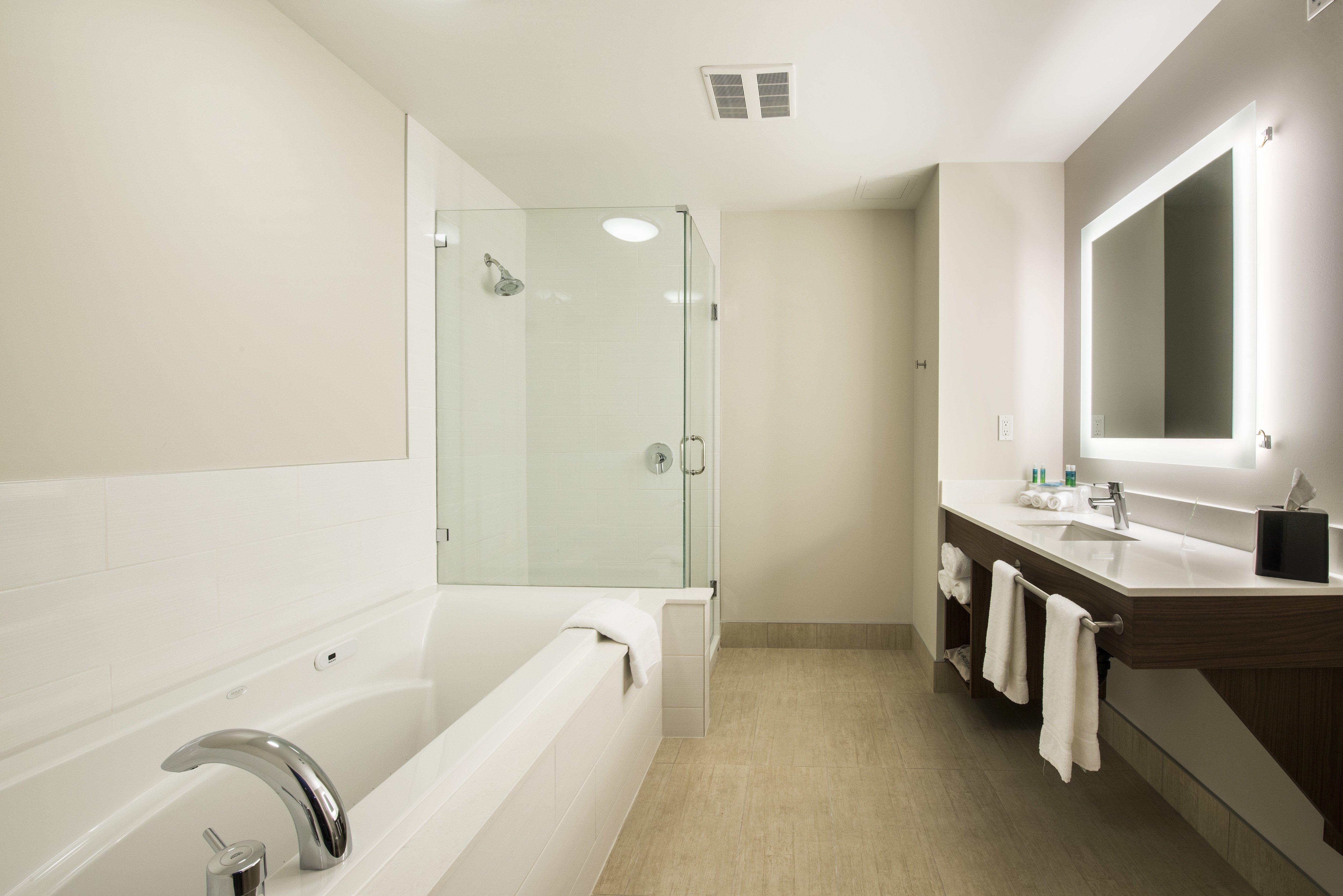 Holiday Inn Express & Suites Victoria-Colwood By Ihg Langford Zewnętrze zdjęcie