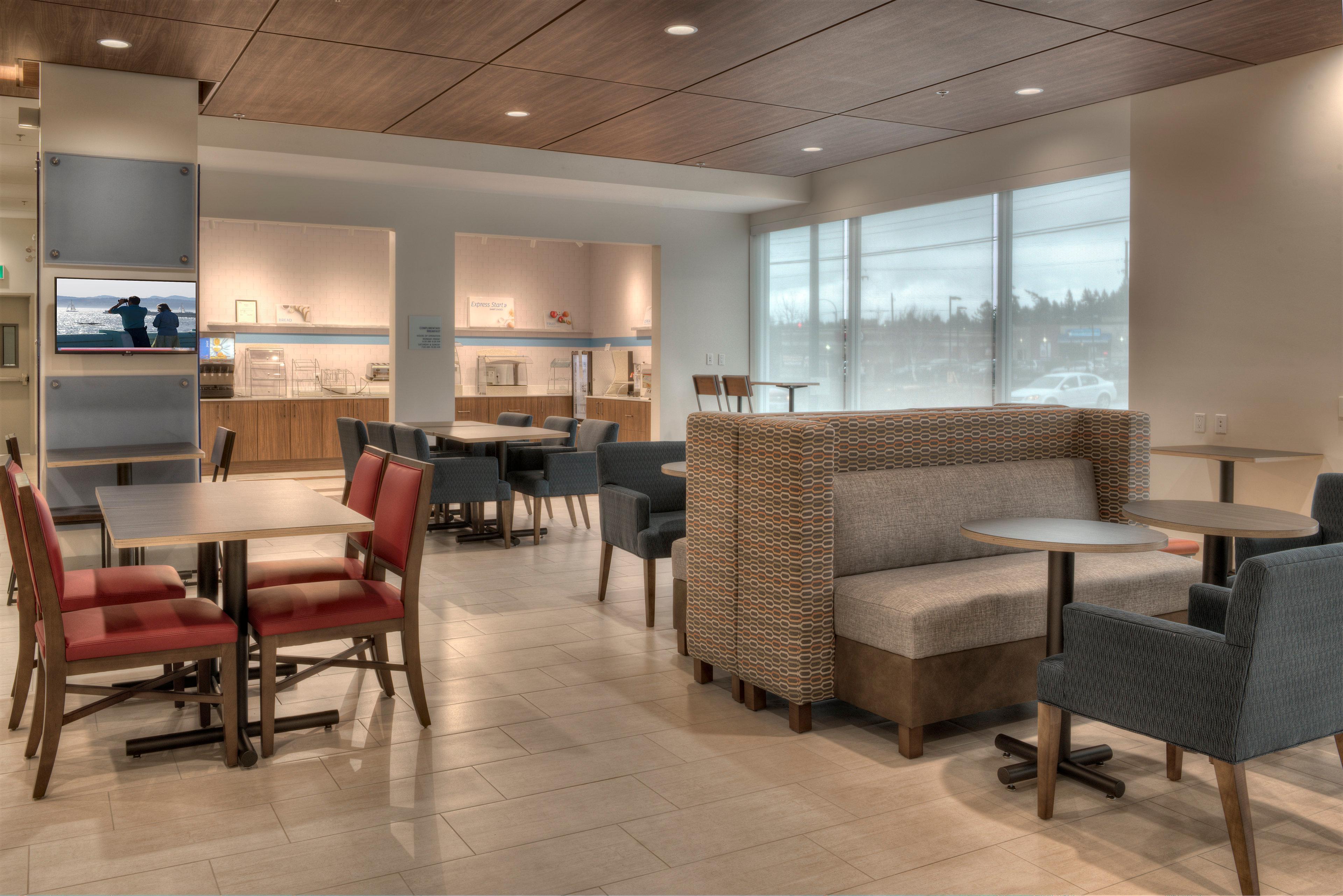 Holiday Inn Express & Suites Victoria-Colwood By Ihg Langford Zewnętrze zdjęcie